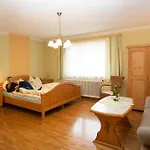 Willi's Bauernhof * Leiben