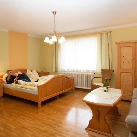 Willi's Bauernhof * Leiben